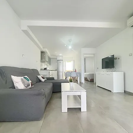 Bright Place Apartment